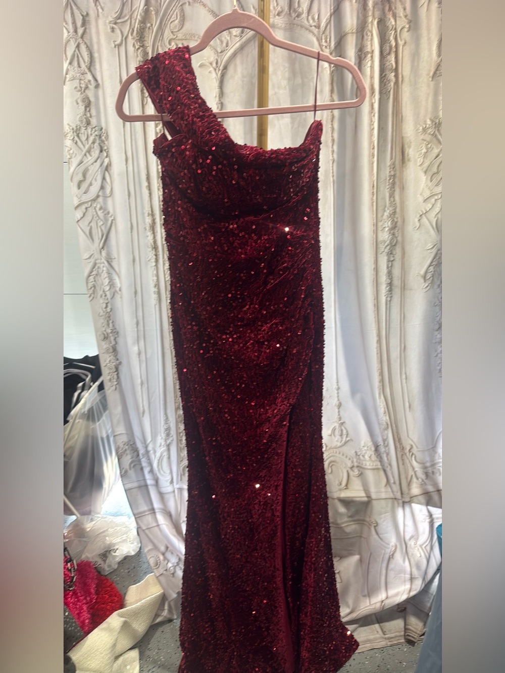 Elegant One-Shoulder Sequin Velvet Evening Dress - Burgundy